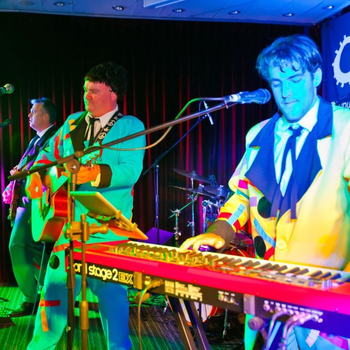 Featured image for “THE CROWDIES are coming to Ourimbah RSL next Saturday for a night packed with classic tunes and pure entertainment!”