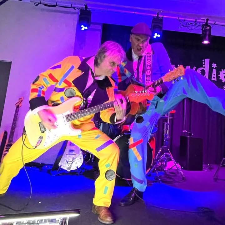 Featured image for “The Crowdies Show: Relive the Nostalgia of Crowded House & Split Enz at Ourimbah RSL”